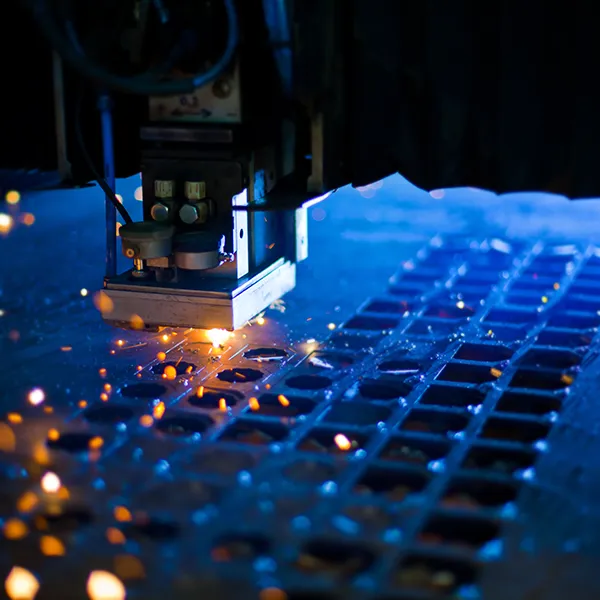 laser cutting machine using nitrogen blanketing
