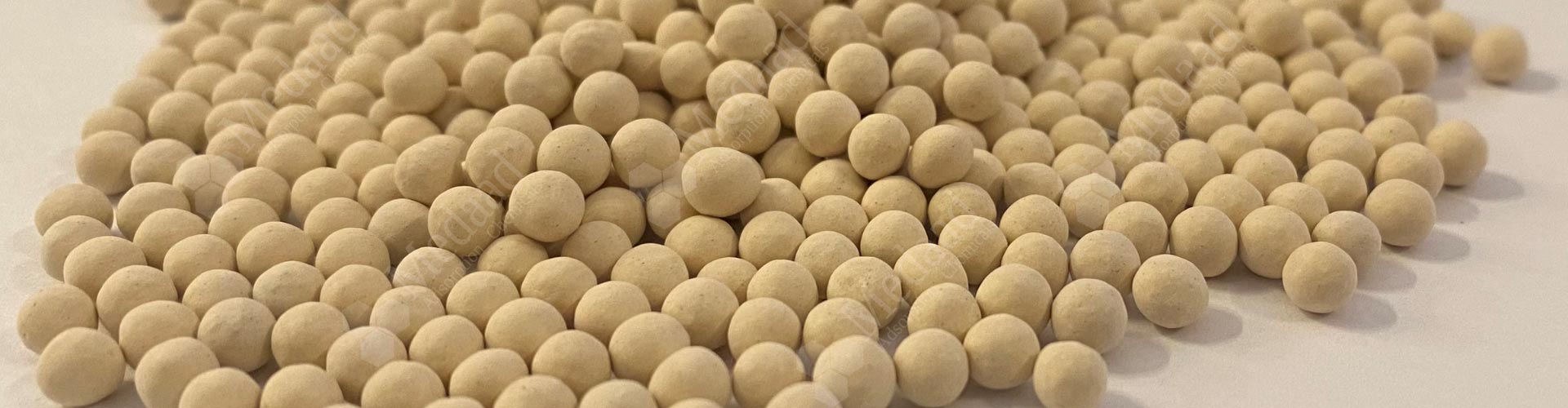 molecular sieve beads cream color 4X8 mesh